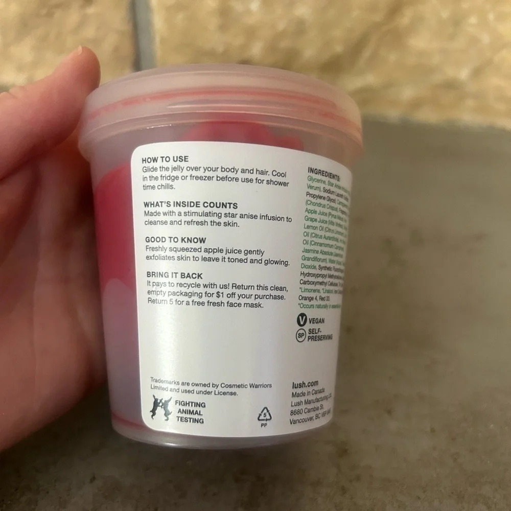 NEW LUSH Laughing Santa Shower Jelly - 7.9 oz